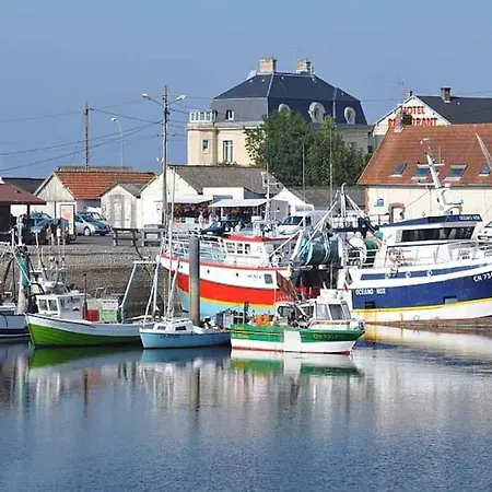 Front De Mer, Meuble De Tourisme Sur Le Port Ferienhaus Grandcamp-Maisy