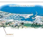 Front De Mer, Meuble De Tourisme Sur Le Port Casa de Férias Grandcamp-Maisy