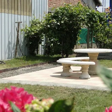 Front De Mer, Meuble De Tourisme Sur Le Port 펜션 *